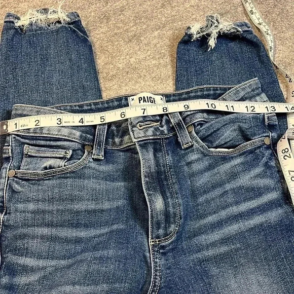 Paige  Hoxton crop 25*24 Medium Wash. - Picture 8 of 10